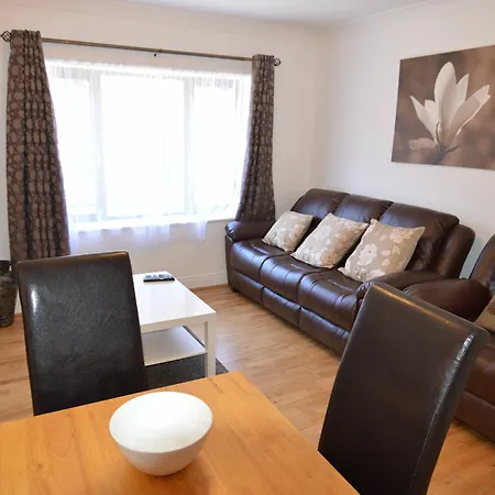 Bertram Court Apartment *